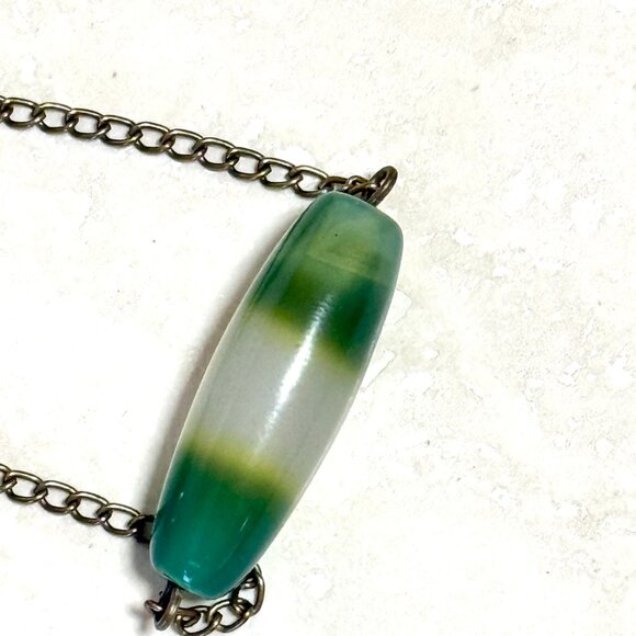 2/$20, Green Agate Short Necklace, Large Gemstone Bar Pendant & Bronze Chain - Picture 5 of 11